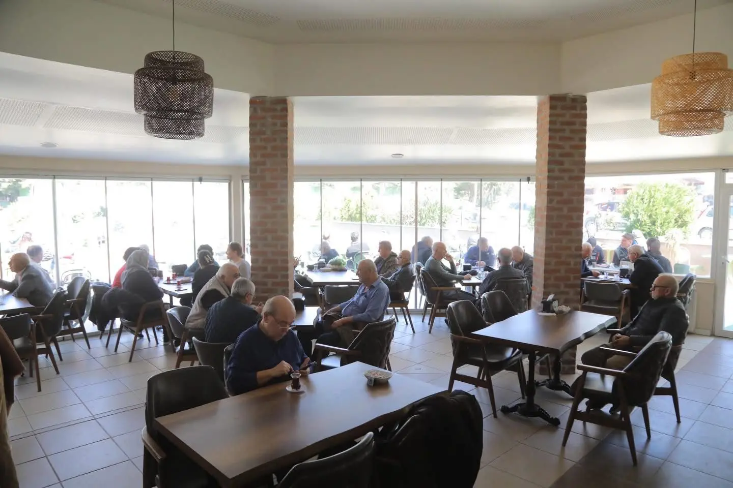 HALK KAFE’YE YOĞUN İLGİ galeri görseli